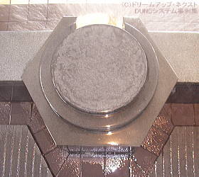 DUNC$B%7%9%F%`:NMQ;vNc(B - $B@P:`$N%9%1!<%k=|5n8e$O?7IJF1MM(B