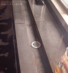 DUNC$B%7%9%F%`:NMQ;vNc!!%9%1!<%k$r=|5n$71p$r<h$jLa$7$?@P:`(B